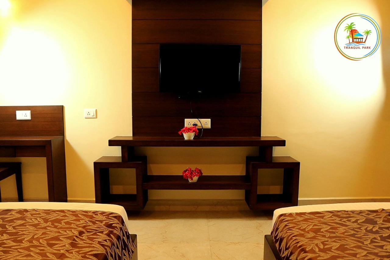 Tranquil Park Hotel Pondicherry Ngoại thất bức ảnh