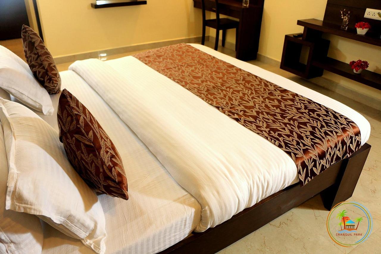 Tranquil Park Hotel Pondicherry Ngoại thất bức ảnh
