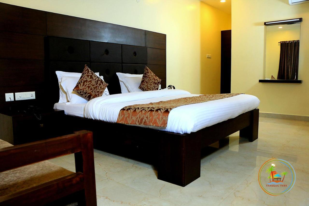 Tranquil Park Hotel Pondicherry Ngoại thất bức ảnh