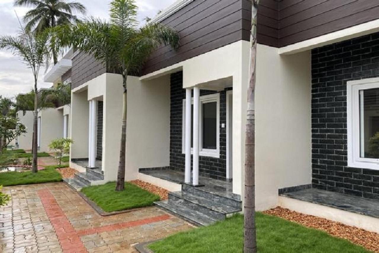 Tranquil Park Hotel Pondicherry Ngoại thất bức ảnh